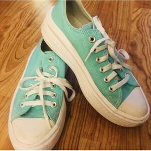 Converse Shoes Womens Size 7 Blue Platform Chuck Taylor All Star Low Top